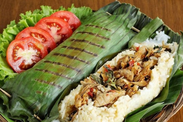 Nasi Bakar Ayam Suwir Kemangi
